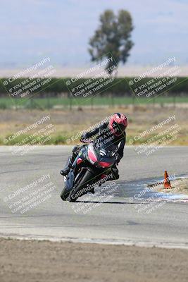 media/May-25-2025-Lets Ride (Sun) [[0ff033e448]]/C Group/1140am (Grapevine)/